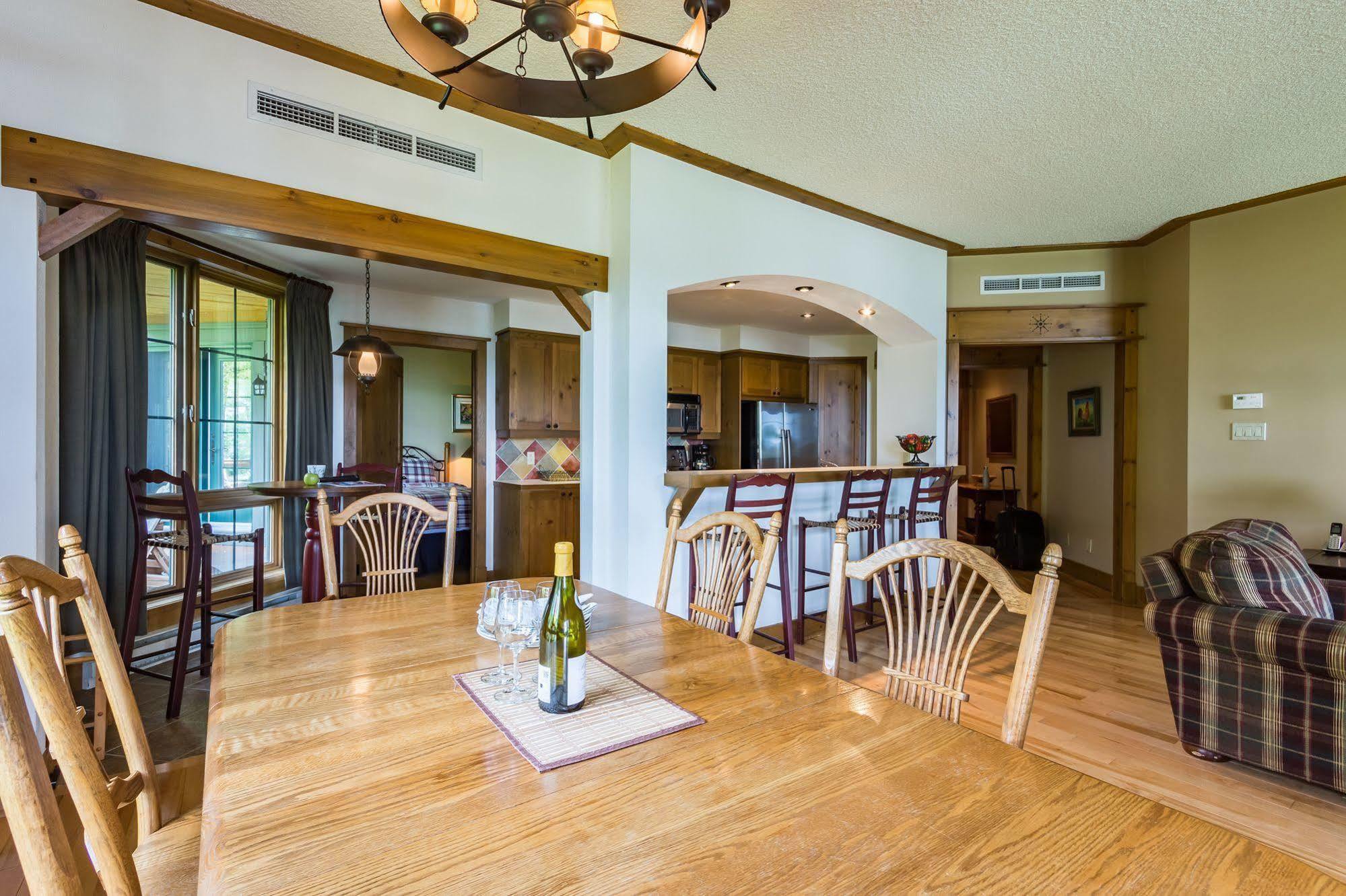 Hotel Equinox - Rvmt Mont-Tremblant Zewnętrze zdjęcie