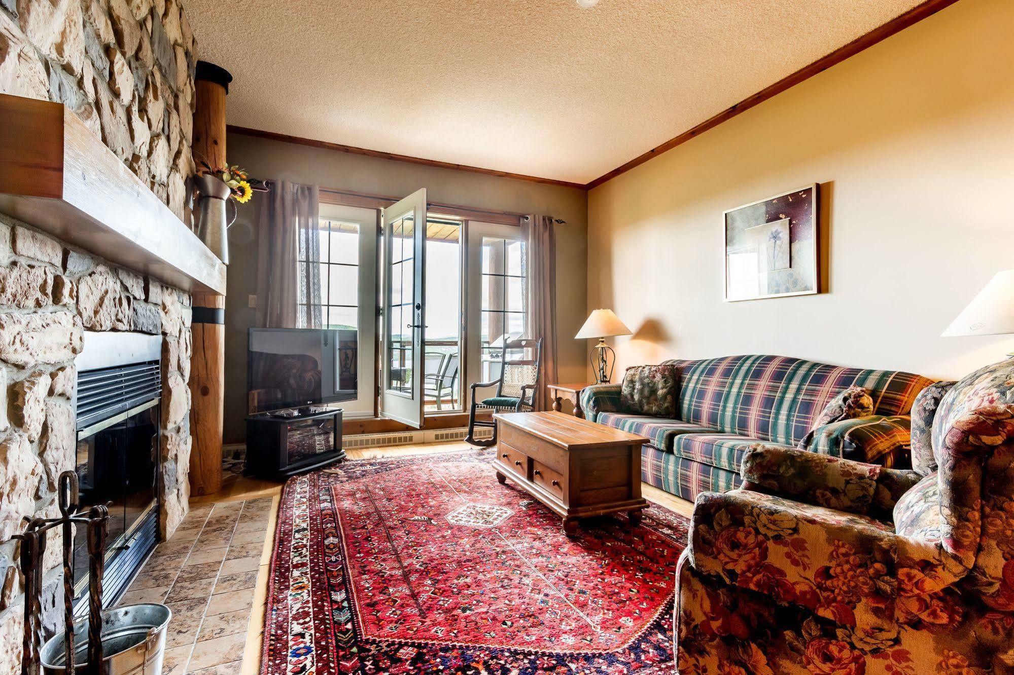 Hotel Equinox - Rvmt Mont-Tremblant Zewnętrze zdjęcie